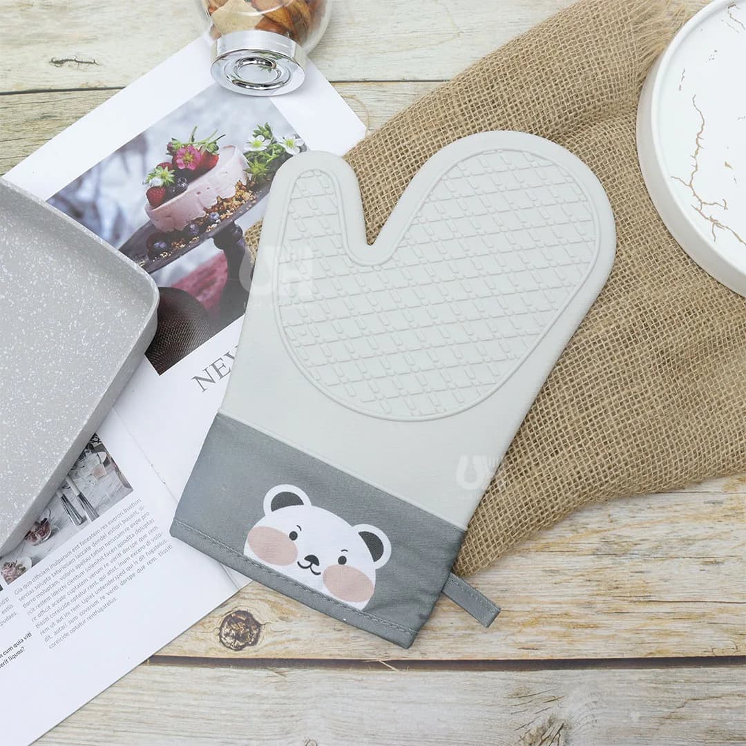 Bear White (Single)